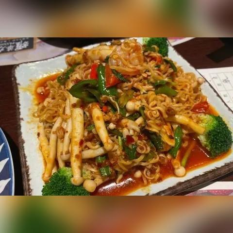 昆明市小菠萝批发的长尾关键词有什么