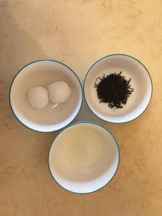 宅家不出门好无聊？奶茶店交出了配方，化身抖音主播发布教学课程