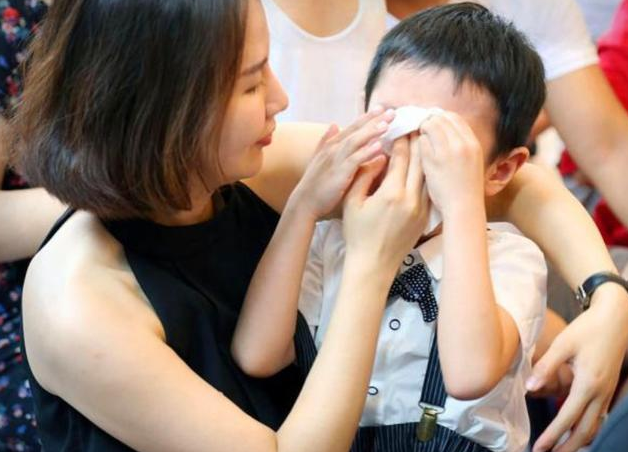 宝宝鞋子穿大一码可以吗