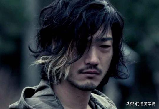 特摄英雄外号来源广，“小明哥”取自李小狼，而他源于一部国漫