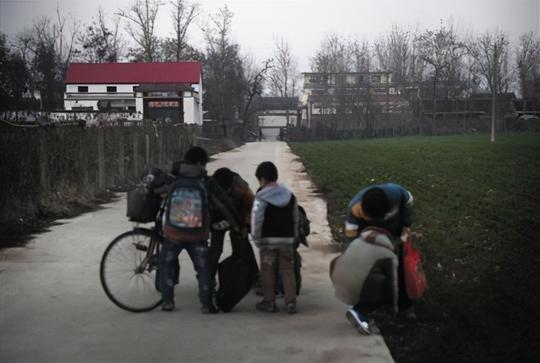 政府为卖肾黑市拉客，阿富汗千万民众排队挨刀？穷国生活有多绝望