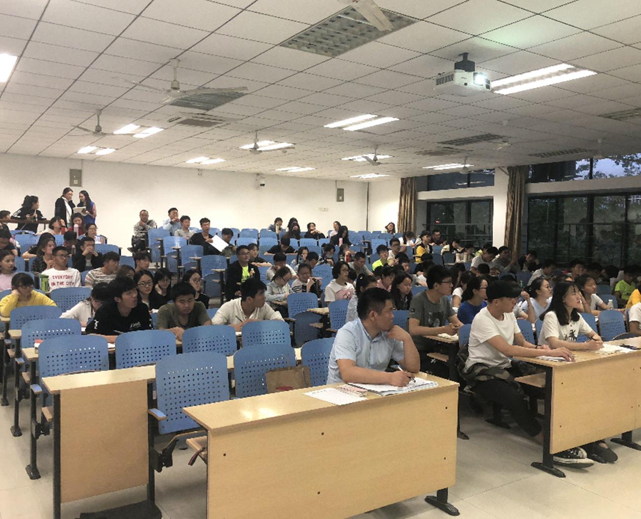 浙江中学排行榜前十名：实力与特色的完美结合
