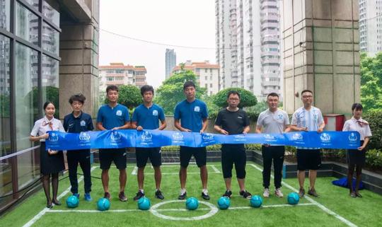 "富足生活力享球趣"富力首个社区足球角落户爱丁堡