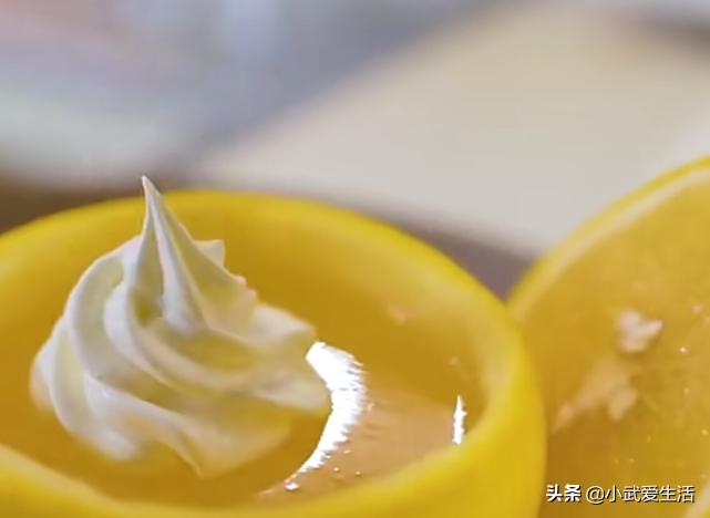 淡奶油怎么制作果冻(慕斯蛋糕需要哪些材料)