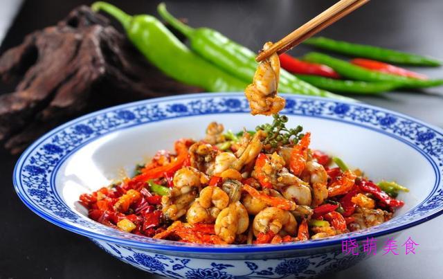 田鸡怎么炒好吃要放什么配料蒜味田鸡的做法是什么