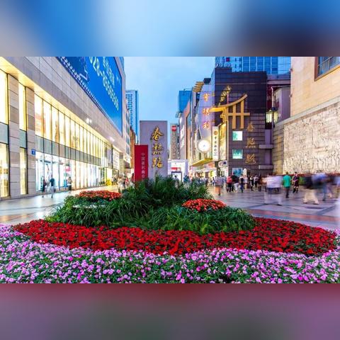 2025.12.8成都今日穿衣指南