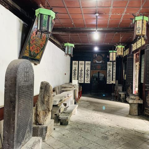 【京9日内确诊205例】 ›  北京确诊