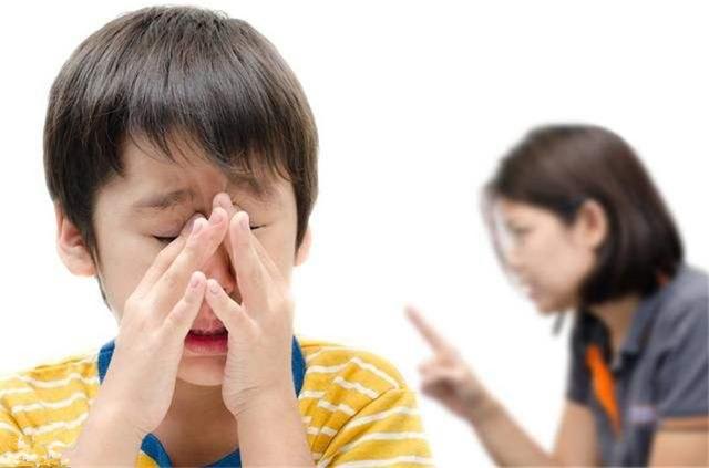 孩子突然不想跟妈妈说话了是什么原因