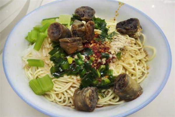 青海还有什么美食特色（西宁有张掖小吃吗）