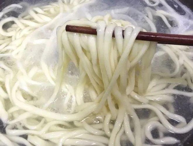 低筋面粉能做什么美食（低筋面粉能不能做煎饺）