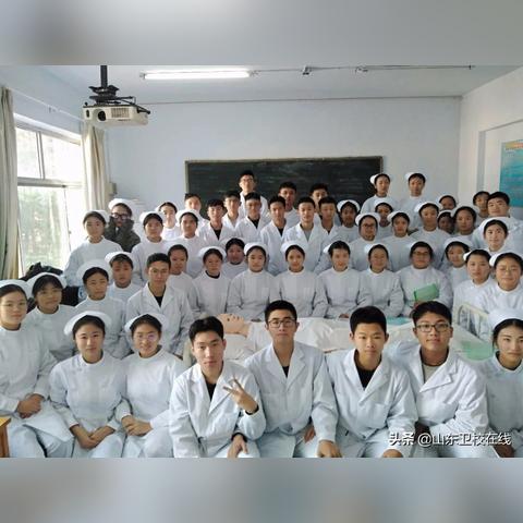 南通市卫校多少分