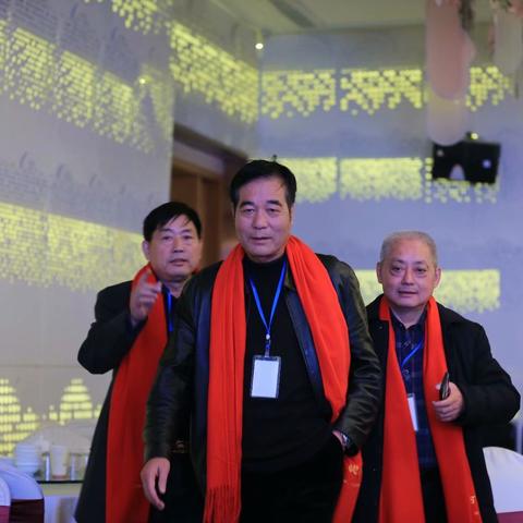 合肥在编信息技术老师初中小学待遇如何？