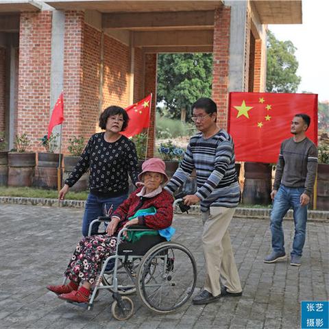 南宁缸瓦窑村详细地址？