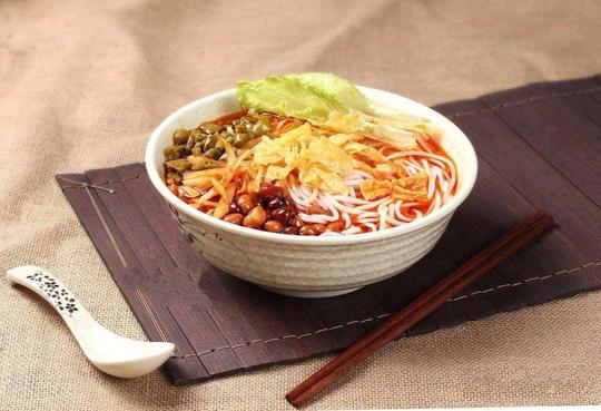 美食界最好吃的4种粉，吃过每一种都会忘不了它的味道，超过瘾！