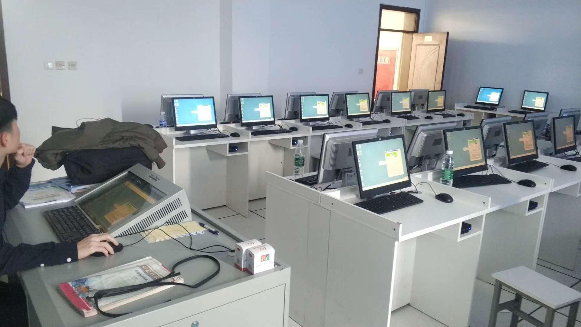 怎样才能通过ftp上传代码呢？（阿里云降配置续费流程？）