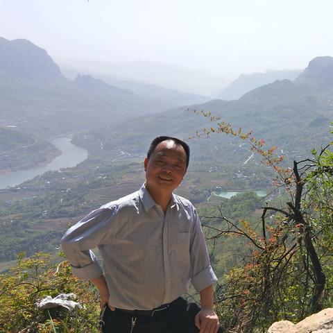 桂林清江田瀑布从哪里进去？