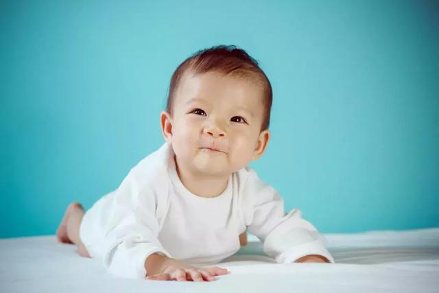 小孩爱出汗是怎么回事