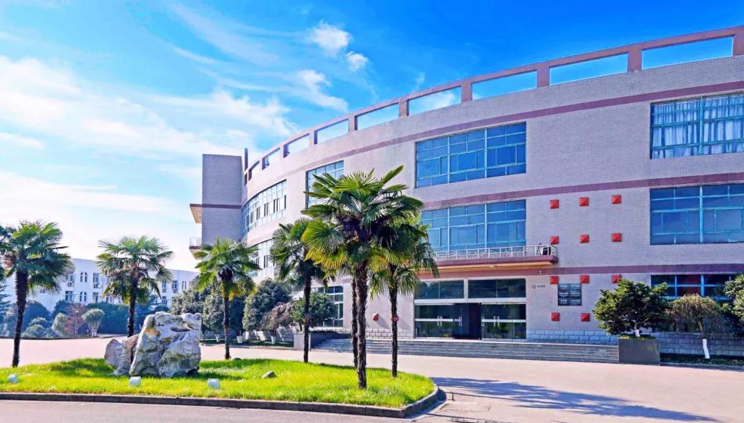 南京视觉艺术职业学院(南京视觉艺术学院怎么样)