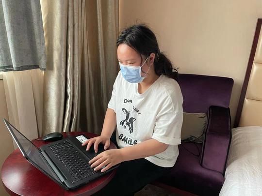 南京90后女子，疫情中帮助待产孕妇，“玩抖音的母亲是共同话题”
