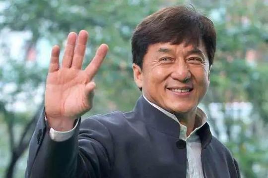 陈港生（成龙）往事