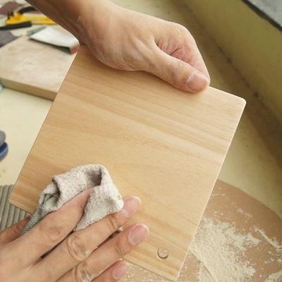 腻子粉是水性的好还是干的好？