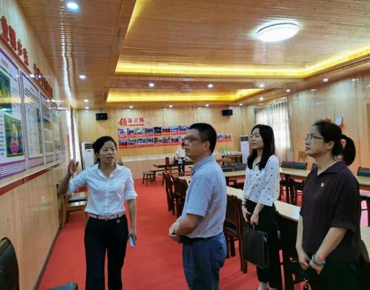 许发荣：突出政治监督首要职责督促推动“六稳”“六保”落实