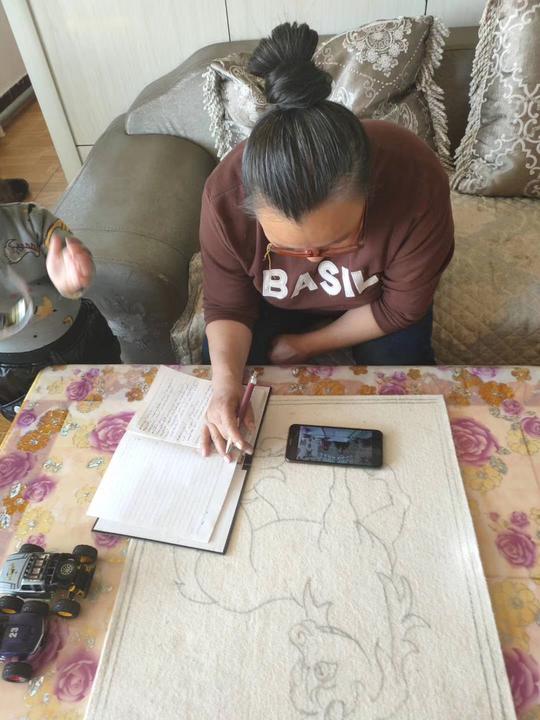 扶贫培训也上网课，创业带头人当“主播”教内蒙毡绣