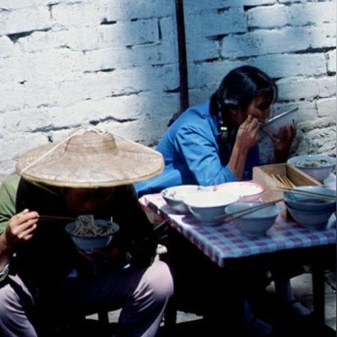 桂林晚上哪有好吃的饭店相关长尾关键词有哪些