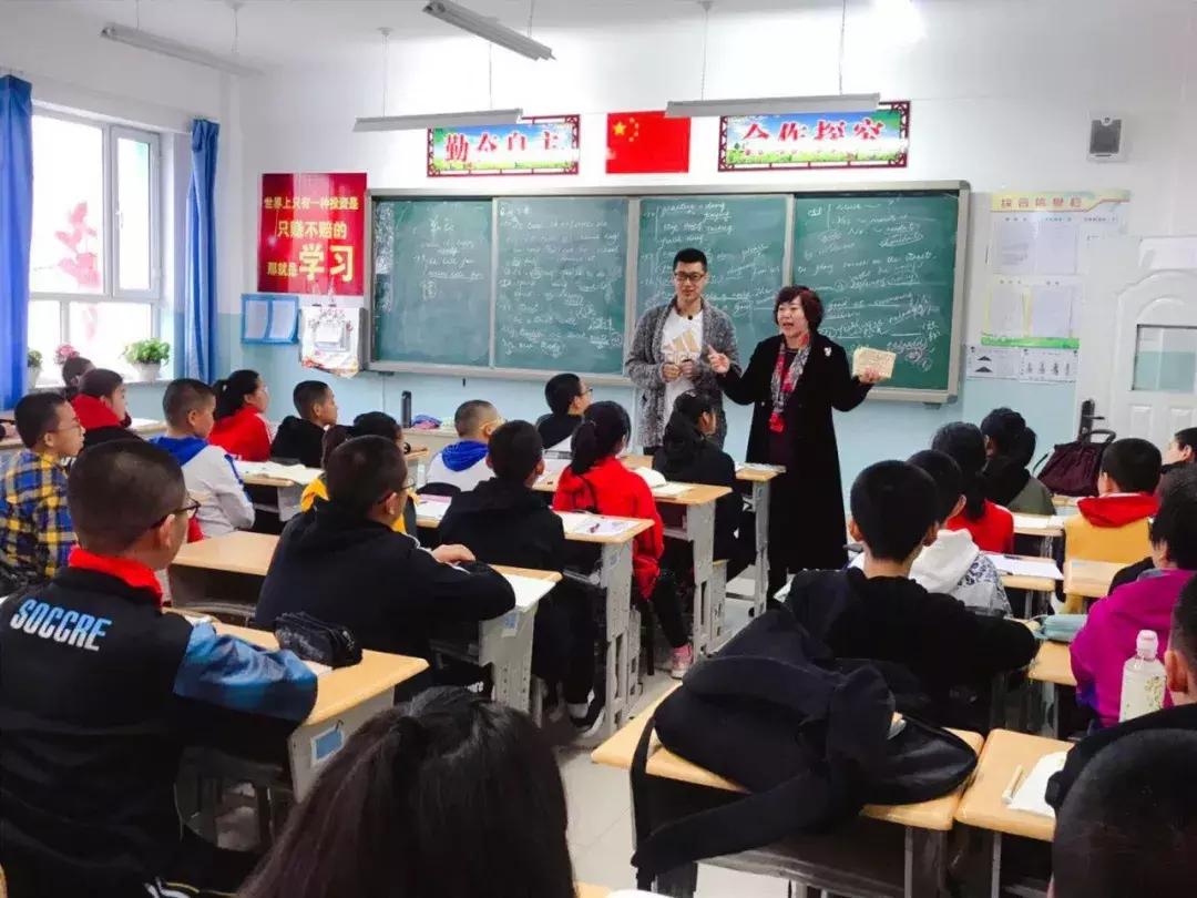 塔城地区第一高级中学(你最喜欢宫崎骏的哪部作品)