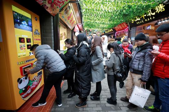 7万块能开家无人餐厅央企项目筷橙仙粉成餐饮创业新宠