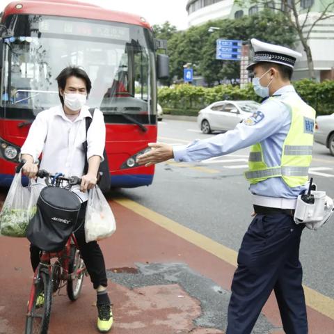 佛山市摩托车店在哪里卖