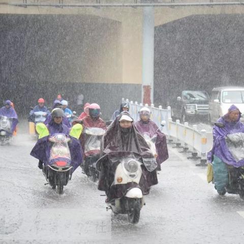 南宁市七彩路是哪个区域