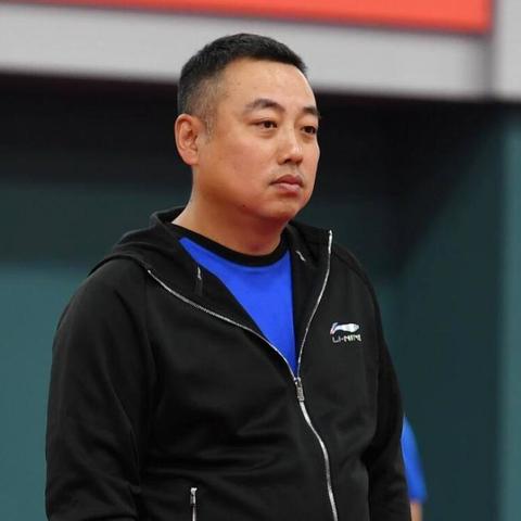 11人足球场地多少米