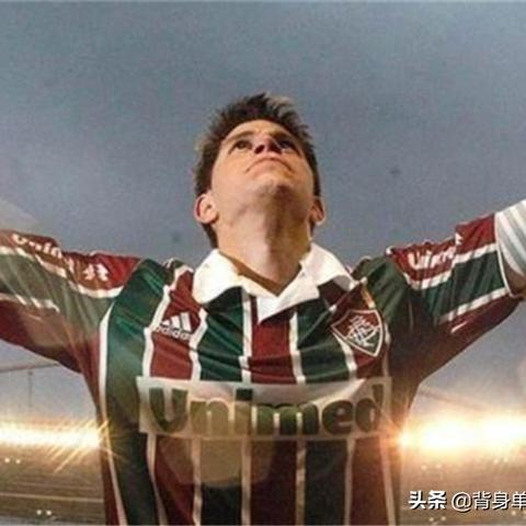 足球运动员家境如何形容的长尾关键词有什么