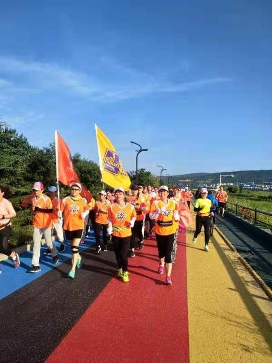 橙旗飘扬，奋勇向前----宝鸡微马梦飞扬队第73次例跑精彩掠影
