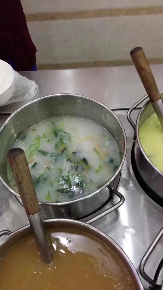 一家生意兴隆的实体早餐店各种品类价格表全套配方免费教