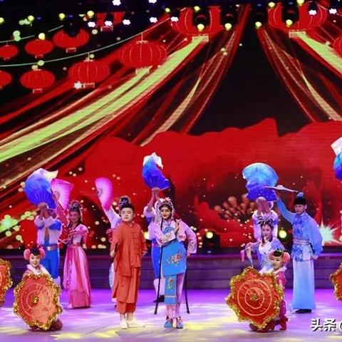 哈尔滨二人转地方戏院相关长尾关键词有哪些