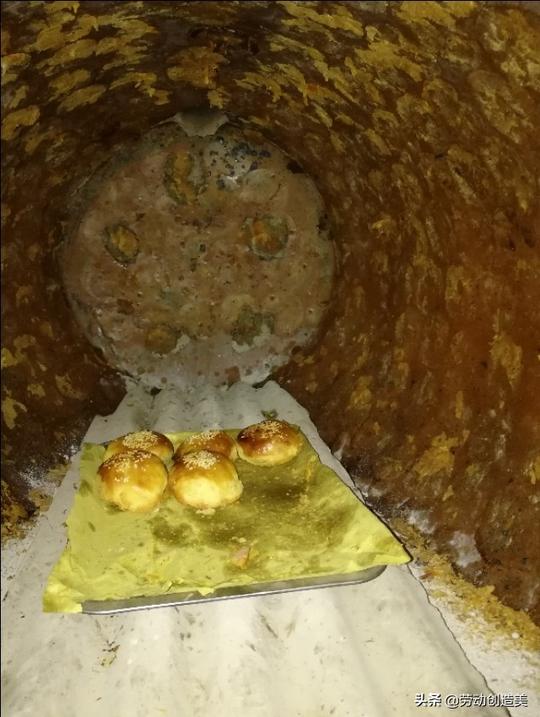 大缸当烤箱，做唐山乐亭缸炉烧饼的人家
