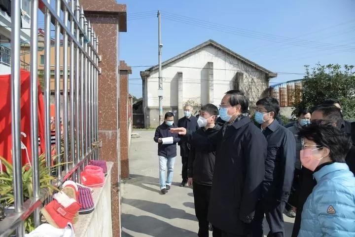 宁波镇海疫情防控最新通知
/宁波镇海疫情防控最新通知消息 宁波镇海疫情防控最新通知
/宁波镇海疫情防控最新通知消息