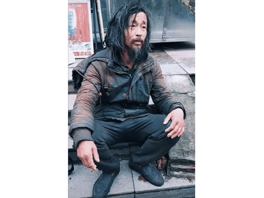 流量就是金钱！抖音网红“流浪大师”，究竟是什么毁了他？