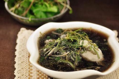 美食的味道就像什么（鱼能区分人扔到水里的是食物还是其他么）