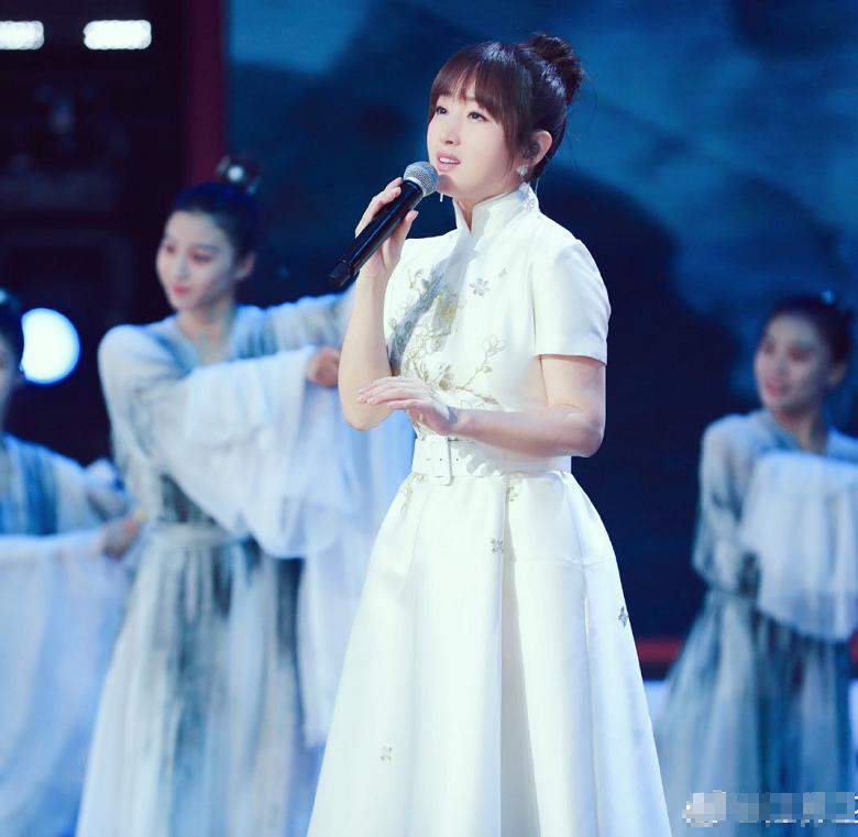 女生比較甜美溫柔的歌_有沒有什么你一聽就覺得驚艷的古風(fēng)歌曲 運營百科