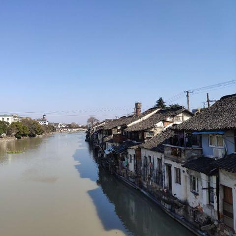 江南甲第一期哪年建成？