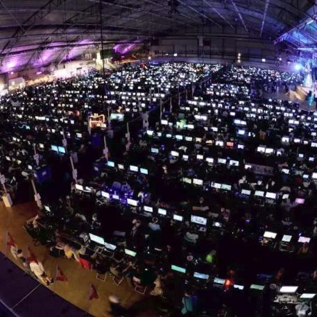 东莞市熊喵网吧在哪里啊