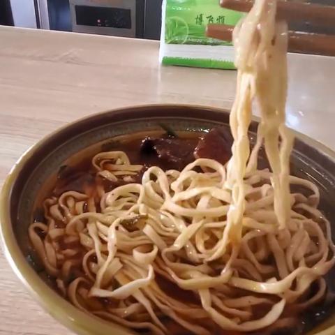 兰州大肉面是什么肉？