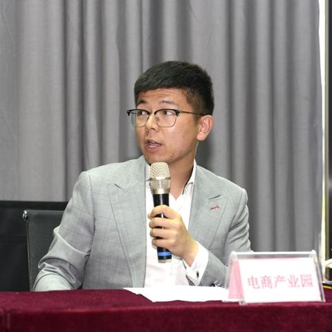 中国商家可入驻的跨境电商平台的相关长尾关键词有什么