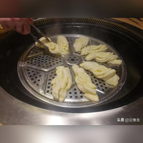 哈尔滨王记柴火铁锅炖相关长尾关键词有哪些