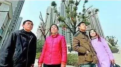 一些农村人拼命挣钱也要在城市买房子，这是为啥？看完心里有数了