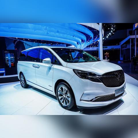 成都市买鞋店有哪些品牌