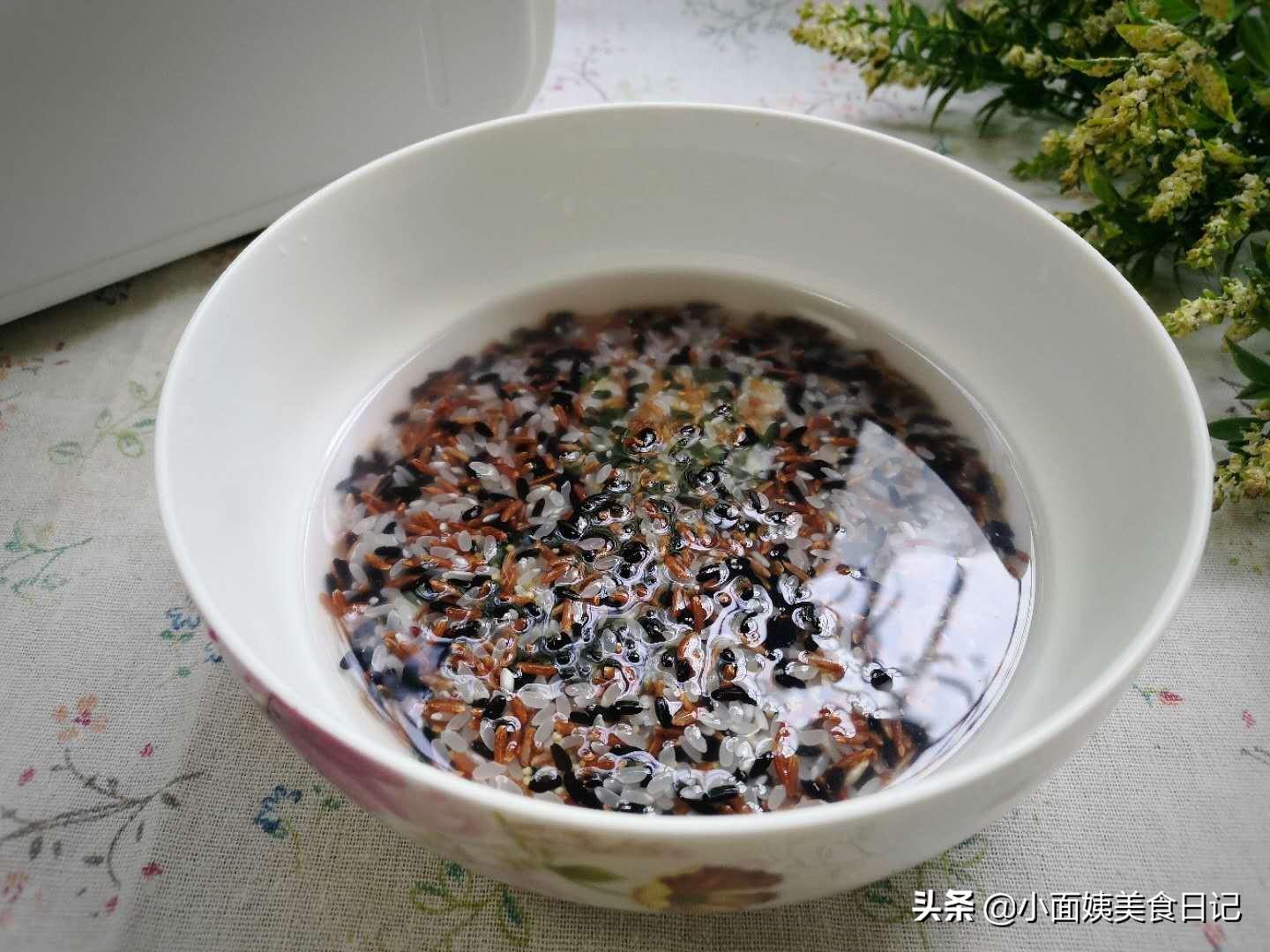 电饭煲弹不起来是怎么回事
